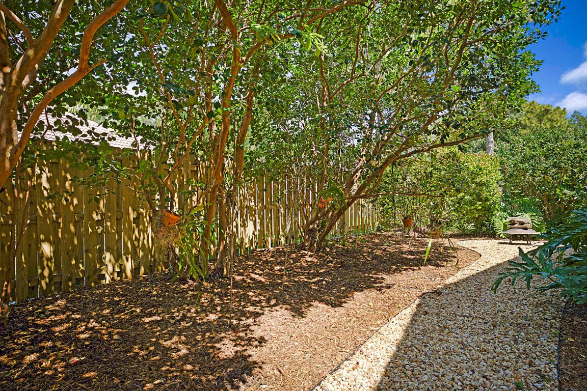 227 Shorewood Way Jupiter, FL 33458