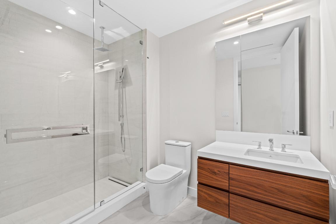 220 SE Mizner #423 Boca Raton, FL 33432