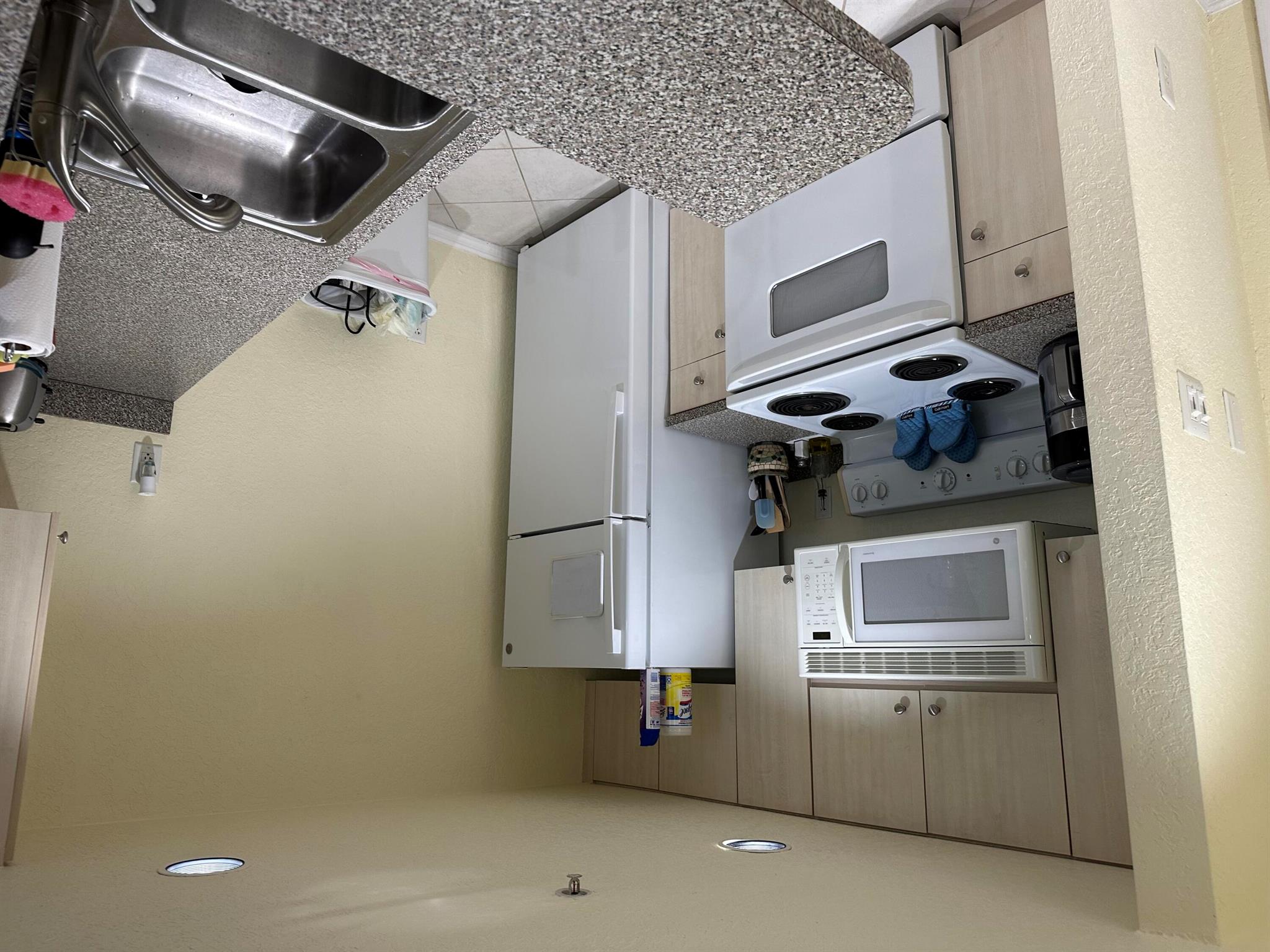 1801 N Flagler Dr #538