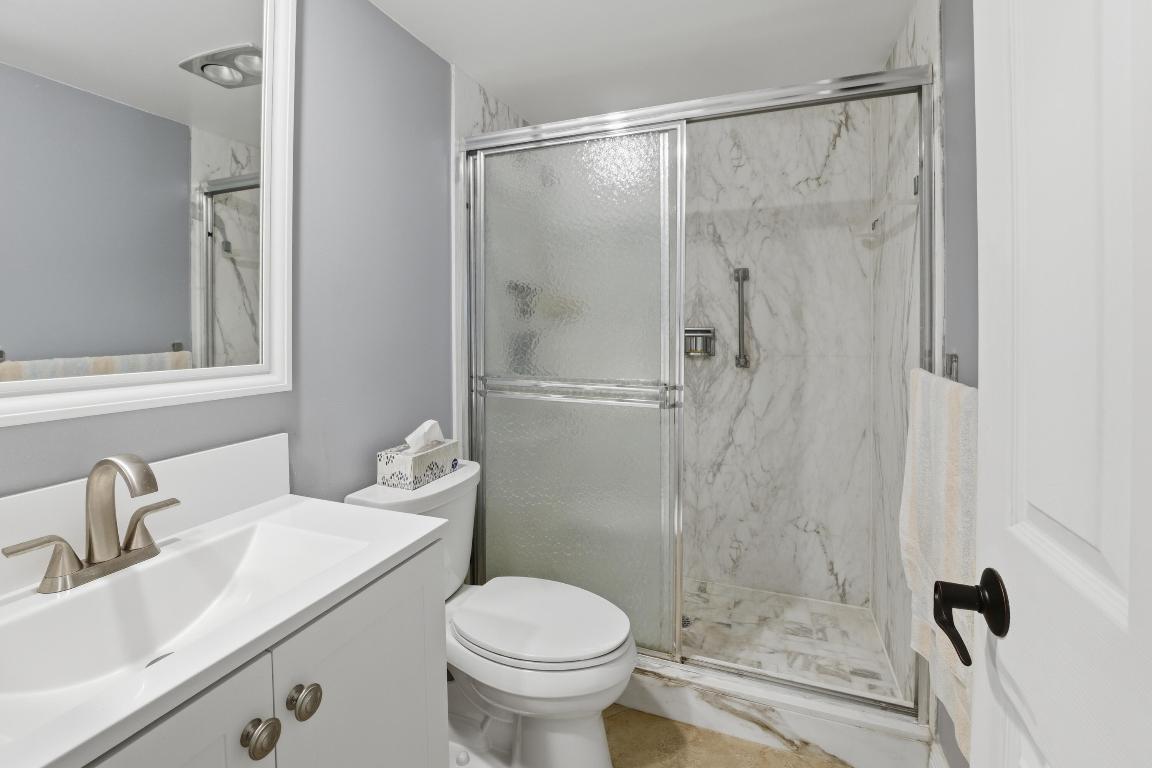 375 Beach #201 Tequesta, FL 33469