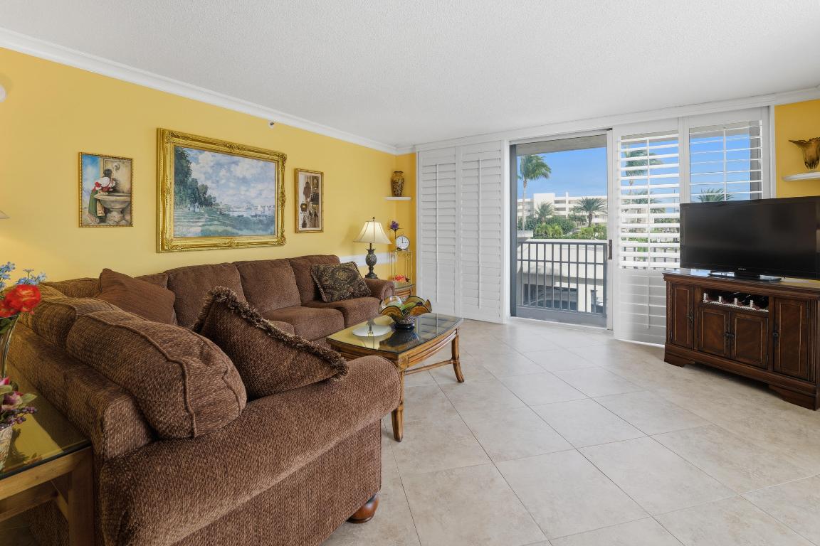 375 Beach #201 Tequesta, FL 33469
