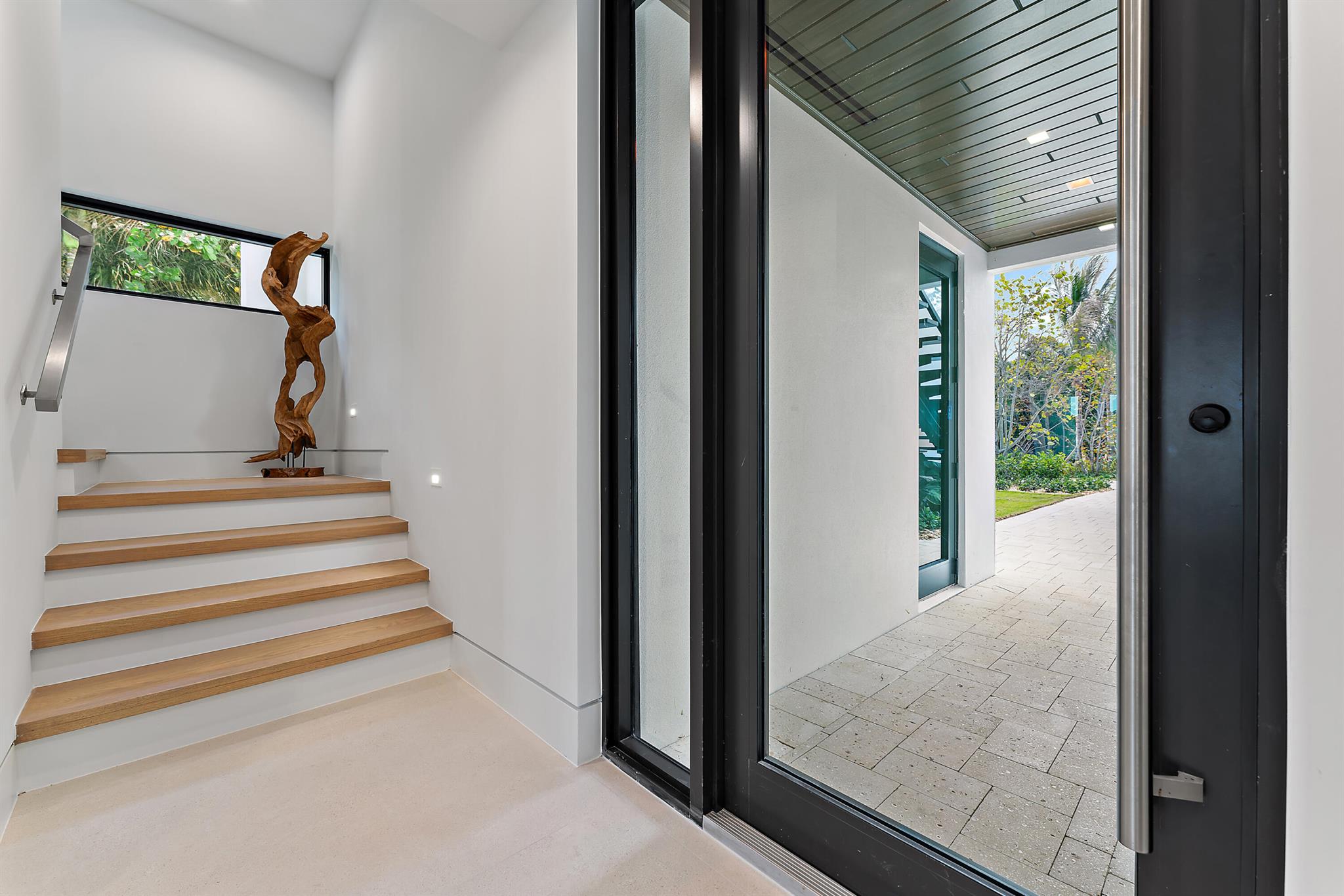 Xxx N Beach Rd Jupiter Island, FL 33455