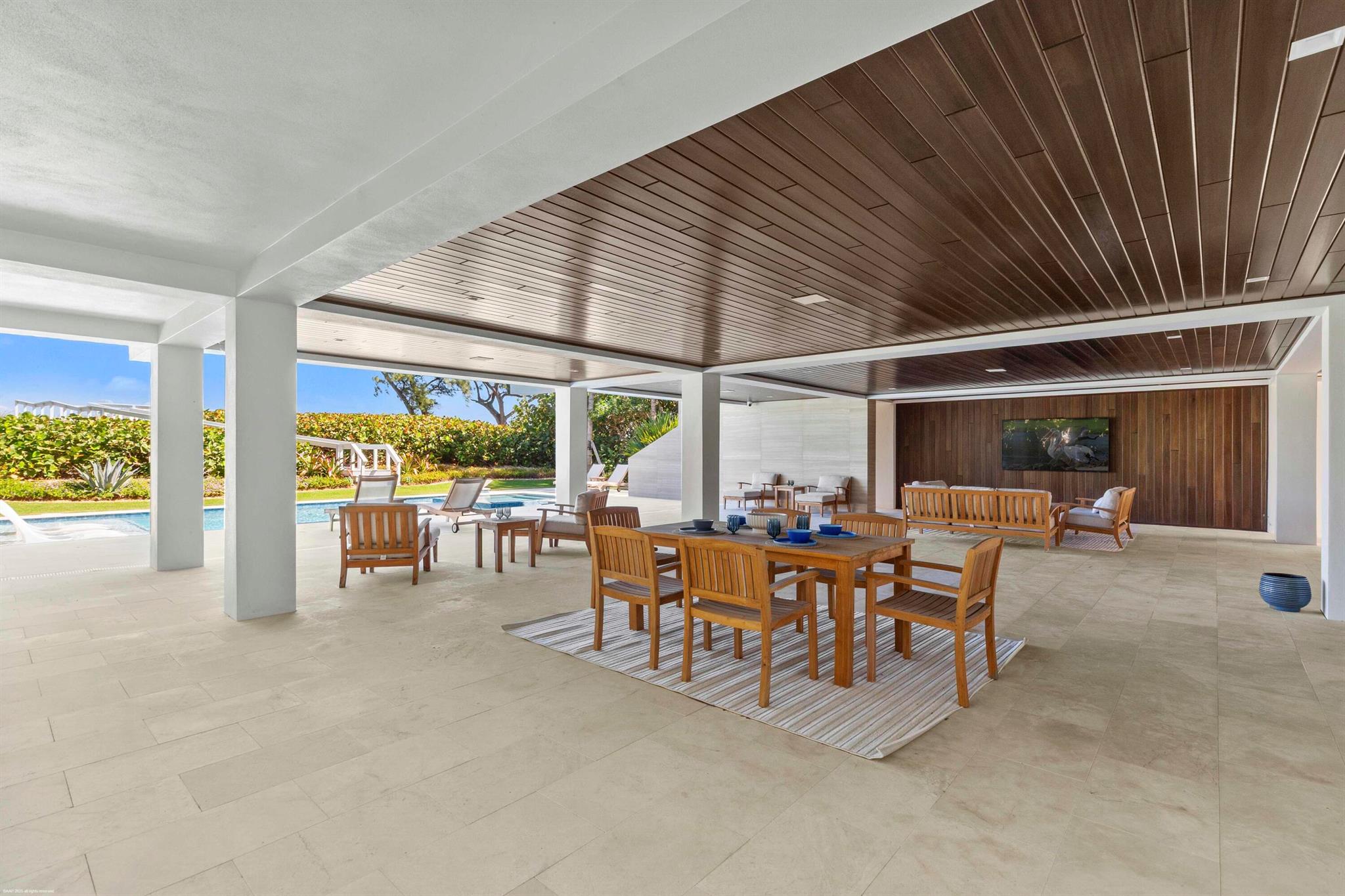 Xxx N Beach Rd Jupiter Island, FL 33455