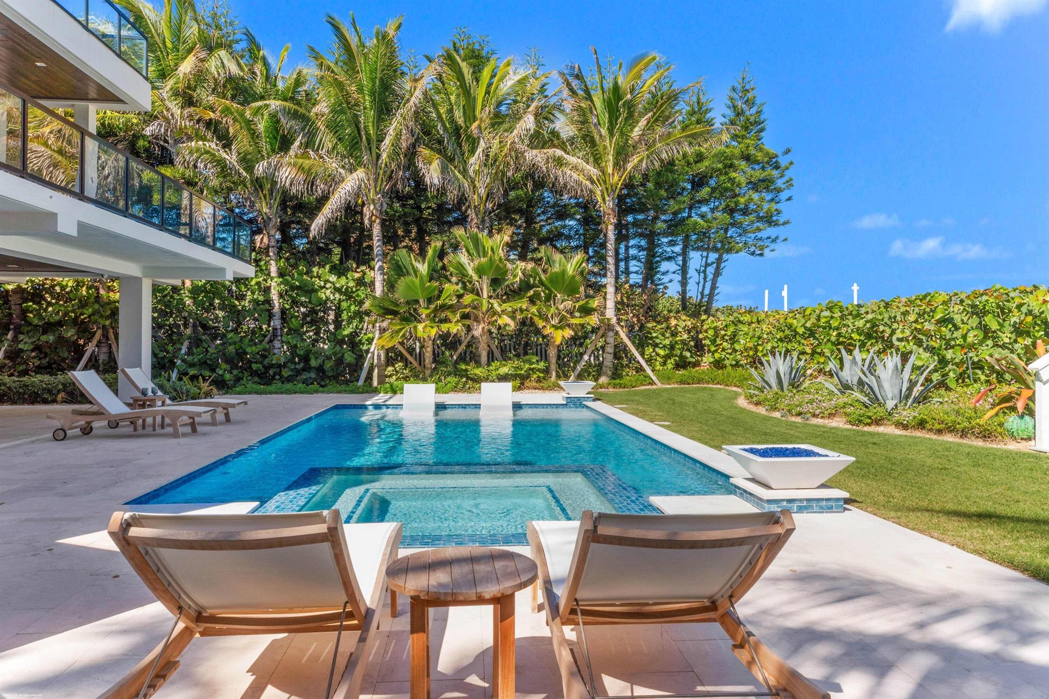 Xxx N Beach Rd Jupiter Island, FL 33455