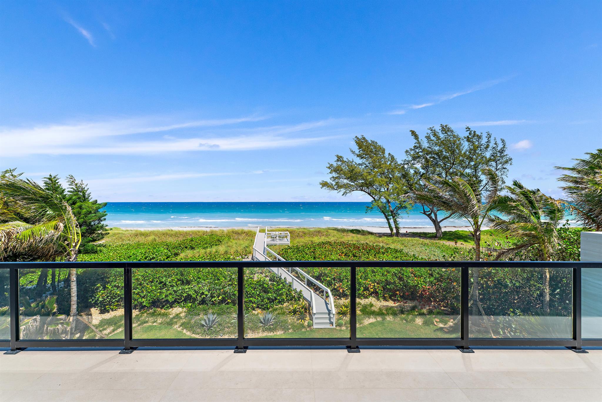 Xxx N Beach Rd Jupiter Island, FL 33455