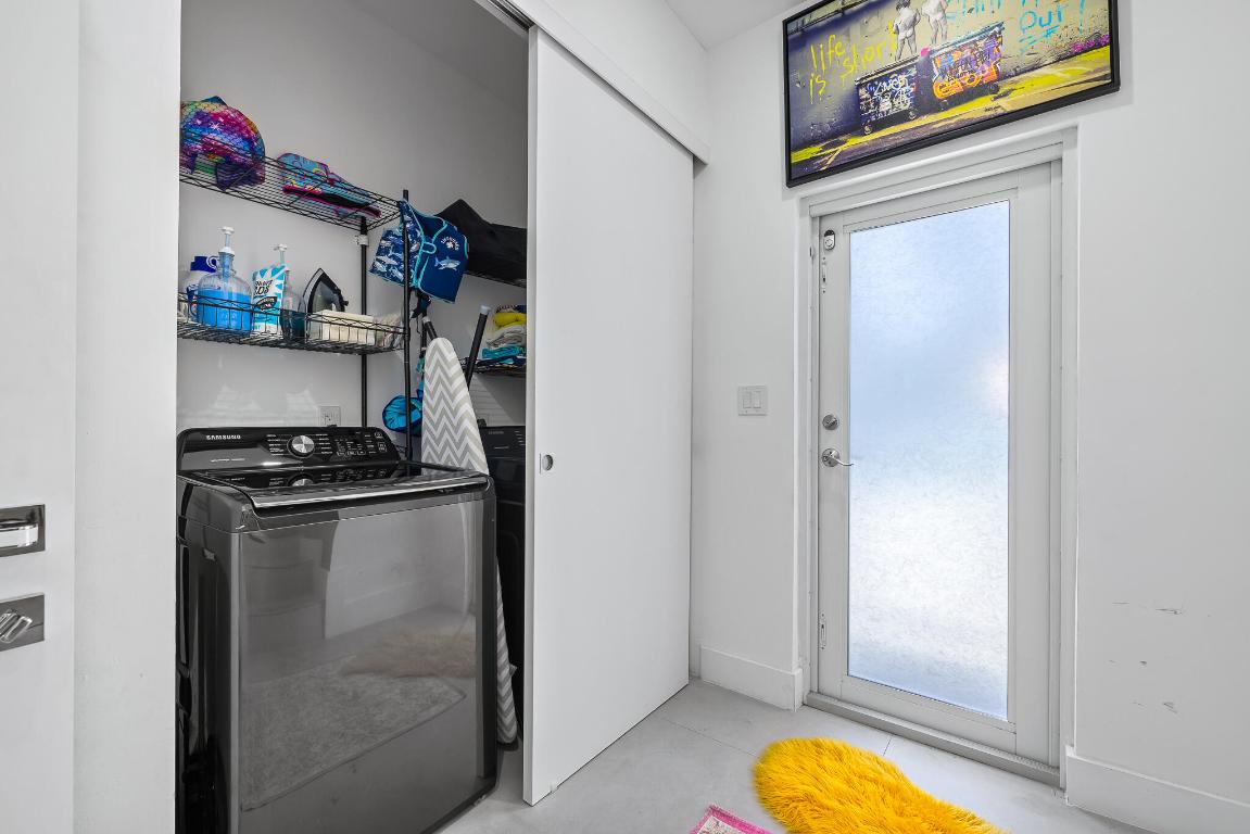 1627 Seabreeze Fort Lauderdale, FL 33316