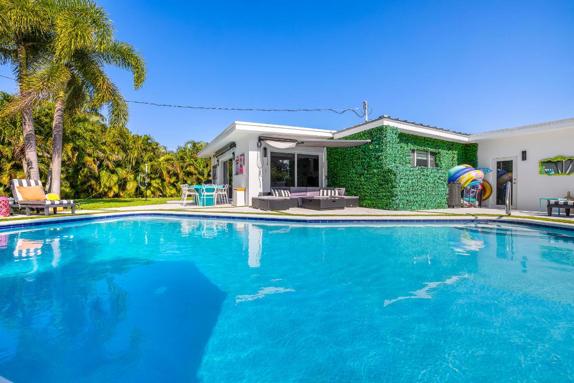 1627 Seabreeze Fort Lauderdale, FL 33316