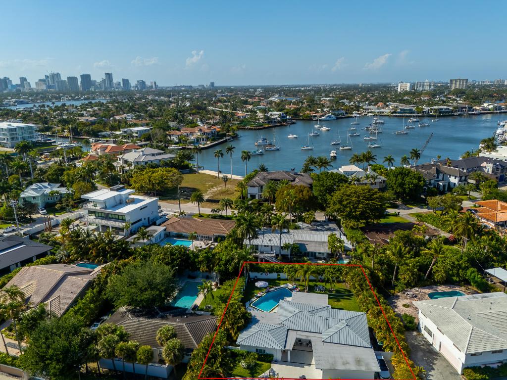 1627 Seabreeze Fort Lauderdale, FL 33316