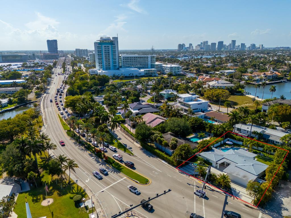 1627 Seabreeze Fort Lauderdale, FL 33316