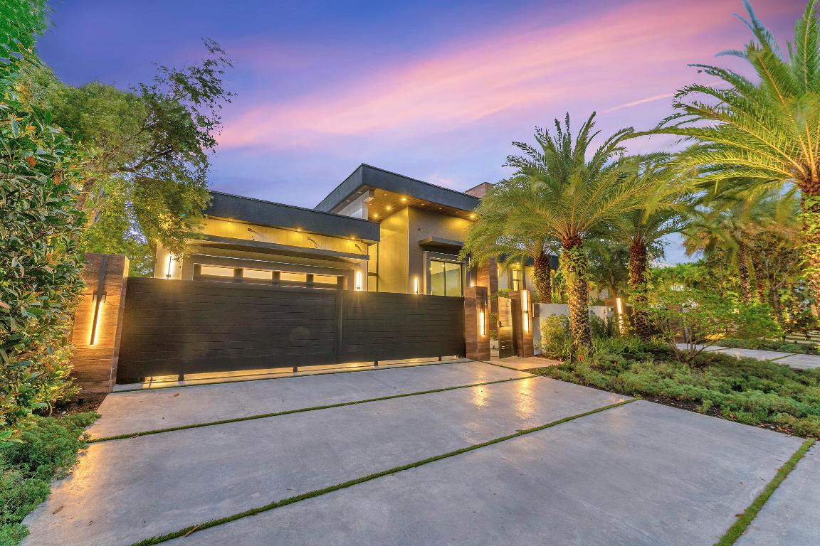 2401 NE 13th Fort Lauderdale, FL 33304