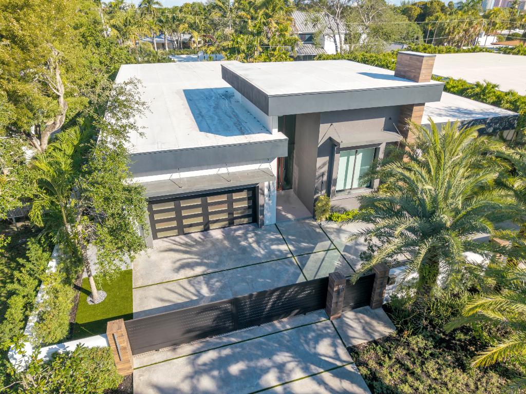 2401 NE 13th Fort Lauderdale, FL 33304