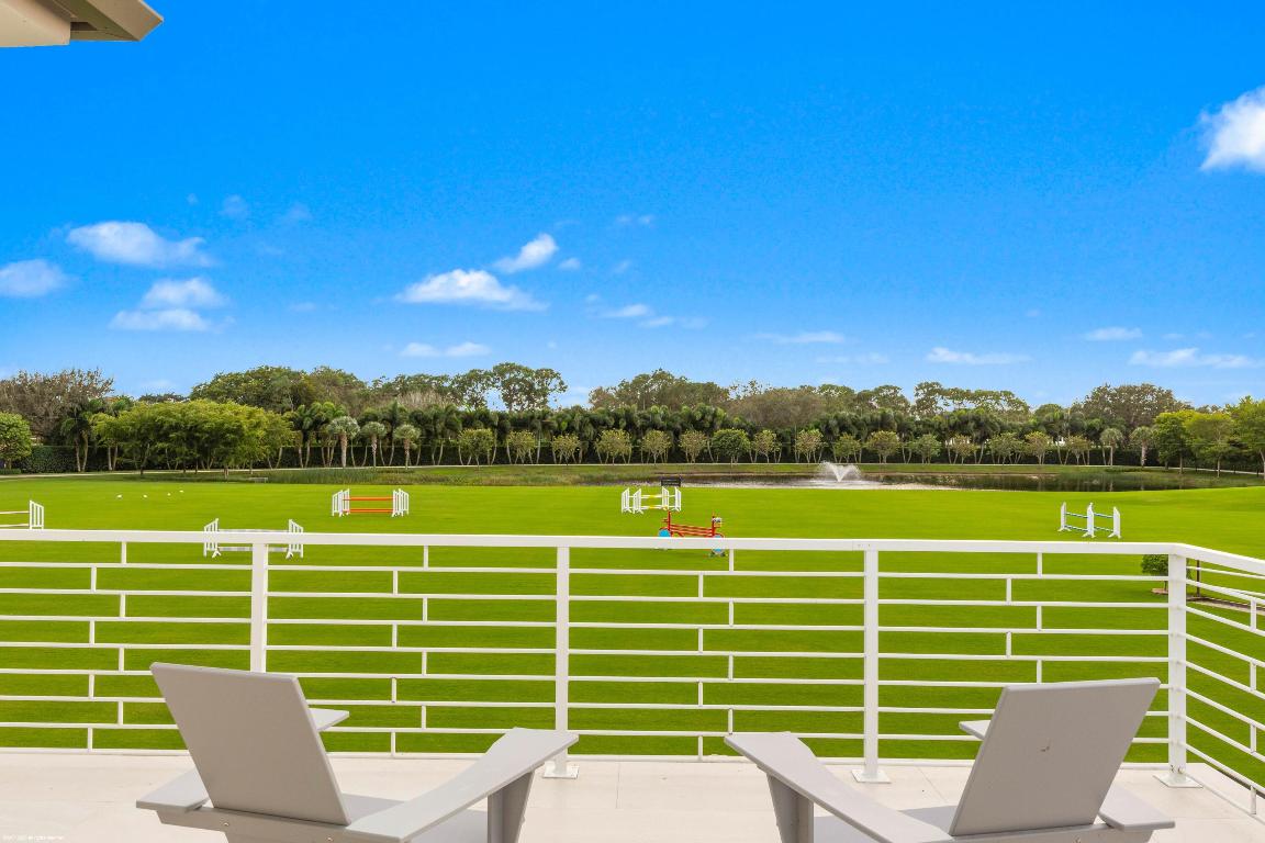 15527 Imperial Pt Ln Wellington, FL 33414