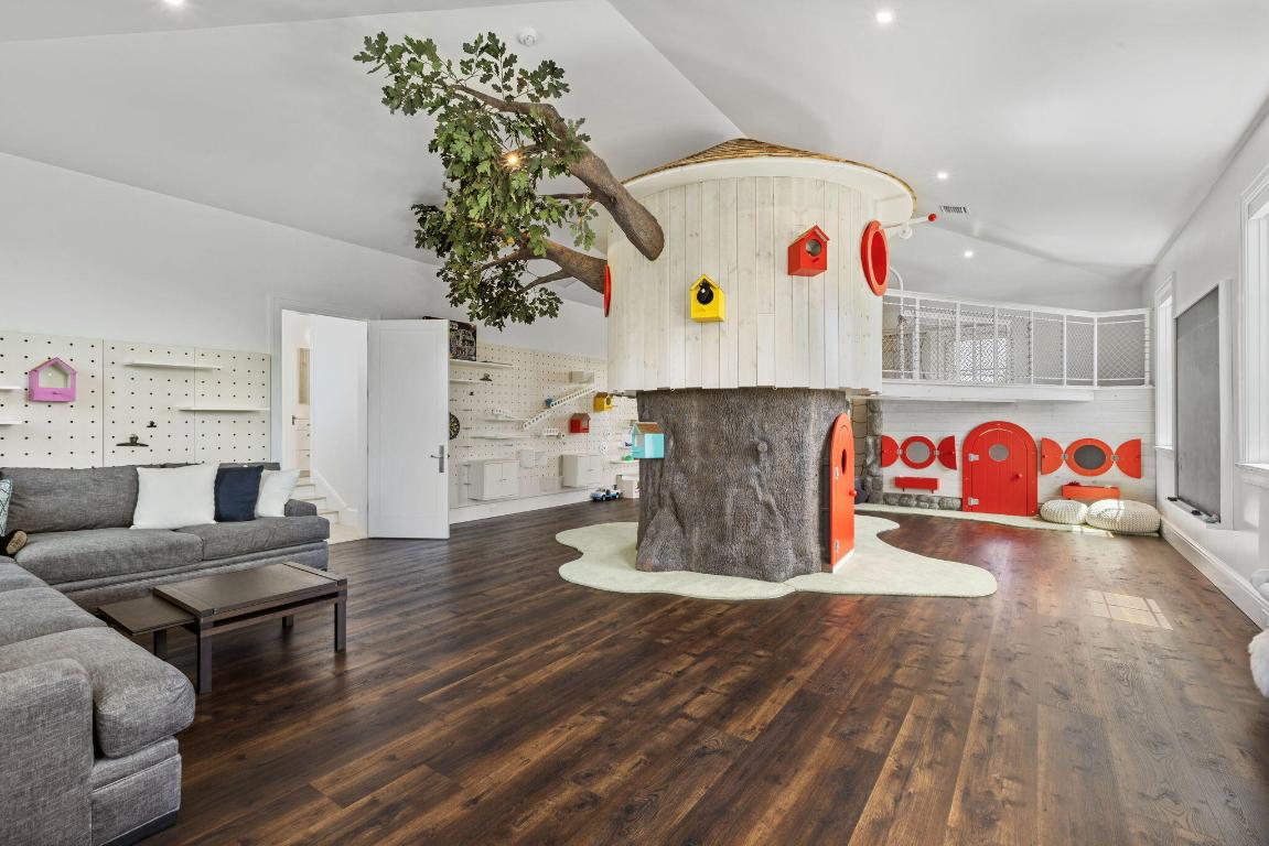 15527 Imperial Pt Ln Wellington, FL 33414