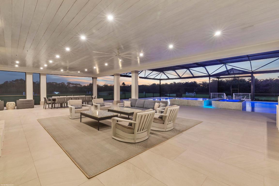 15527 Imperial Pt Ln Wellington, FL 33414