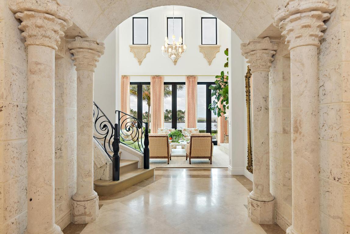 1520 Paslay Manalapan, FL 33462