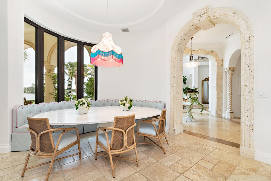 1520 Paslay Manalapan, FL 33462