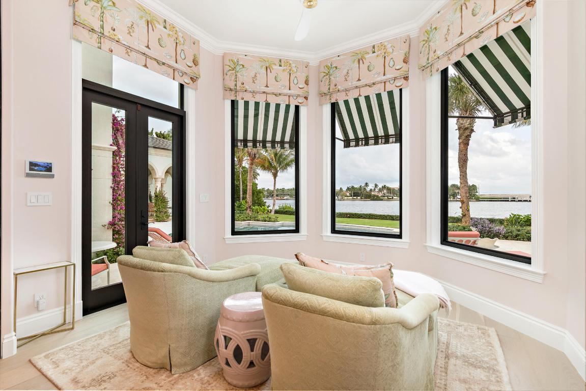 1520 Paslay Manalapan, FL 33462