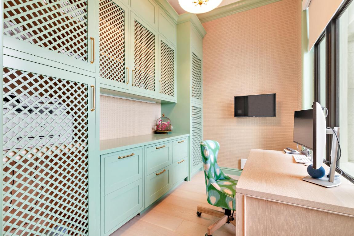 1520 Paslay Manalapan, FL 33462