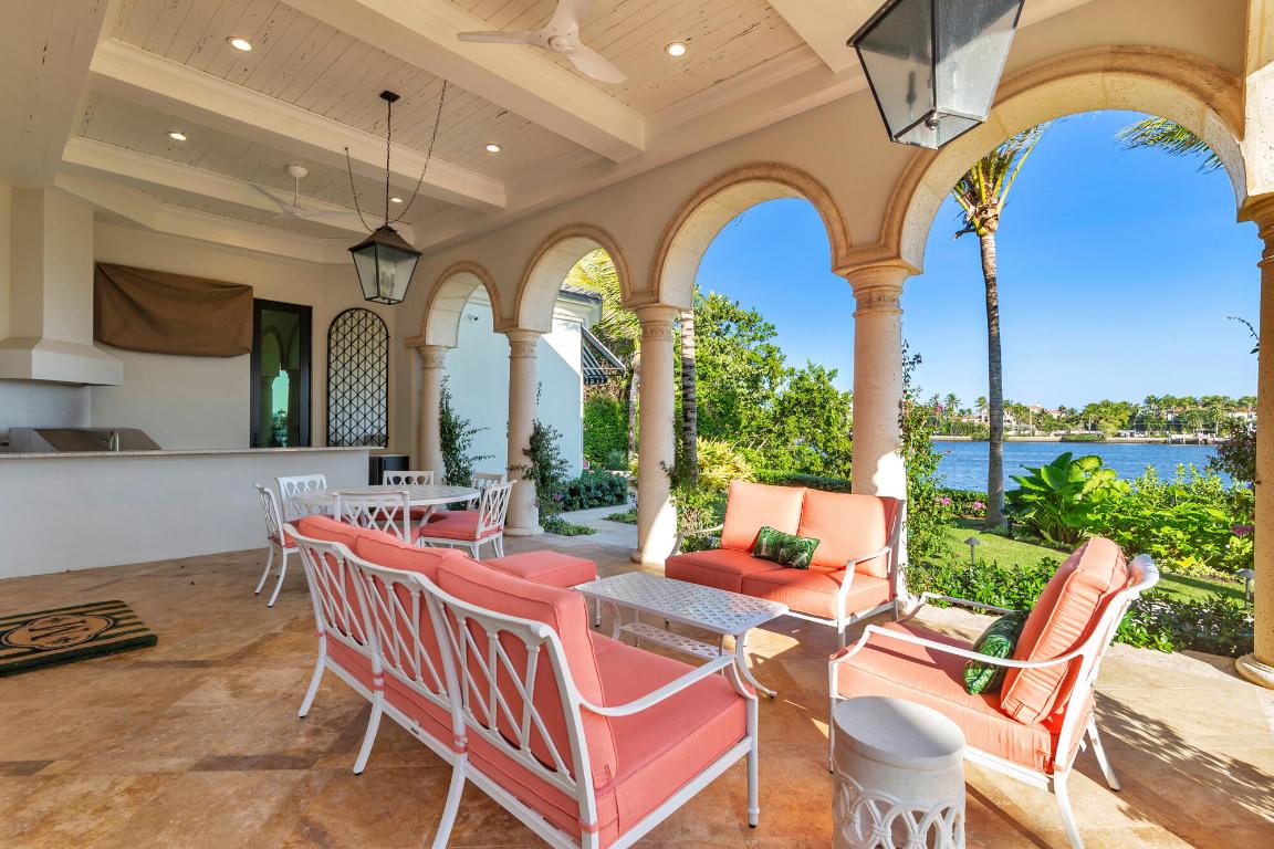 1520 Paslay Manalapan, FL 33462