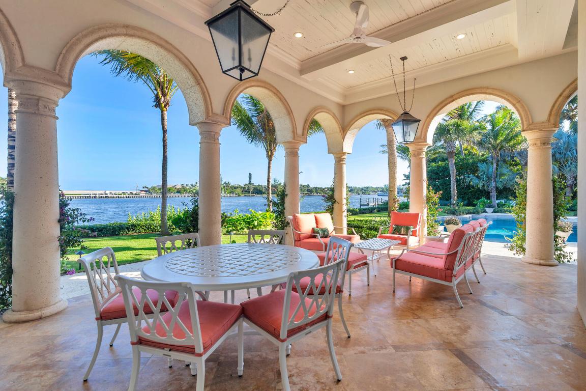 1520 Paslay Manalapan, FL 33462