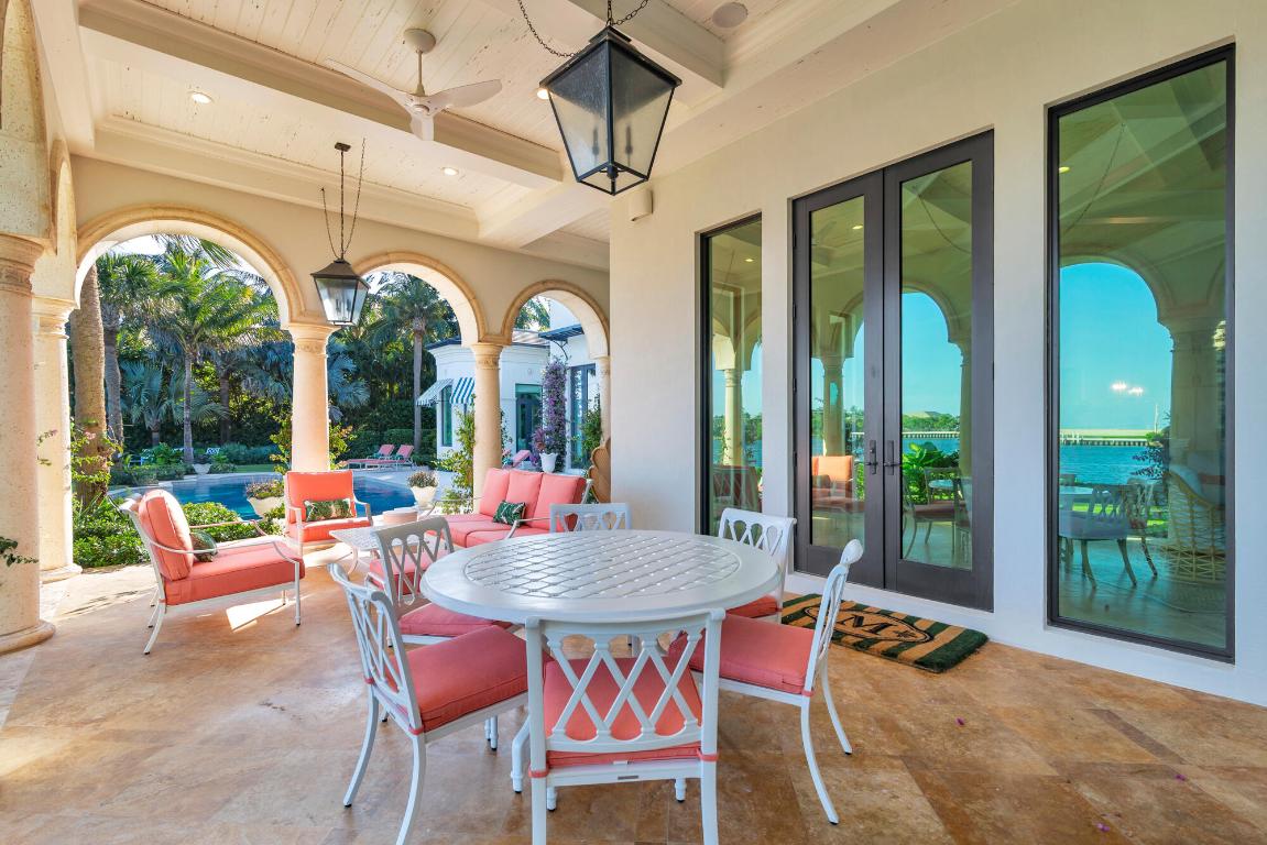 1520 Paslay Manalapan, FL 33462