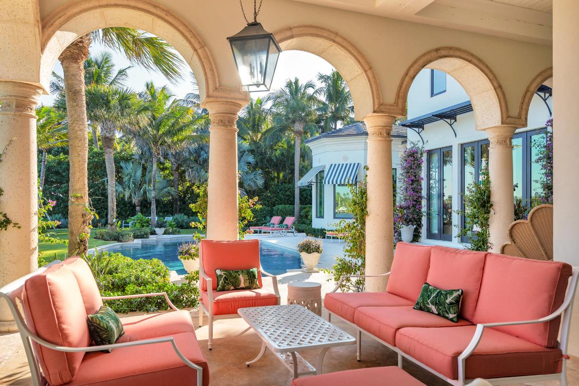 1520 Paslay Manalapan, FL 33462