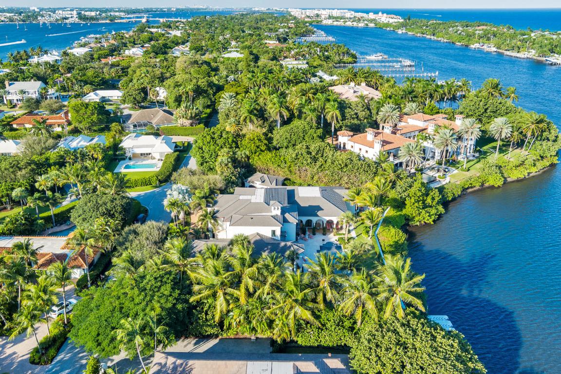 1520 Paslay Manalapan, FL 33462