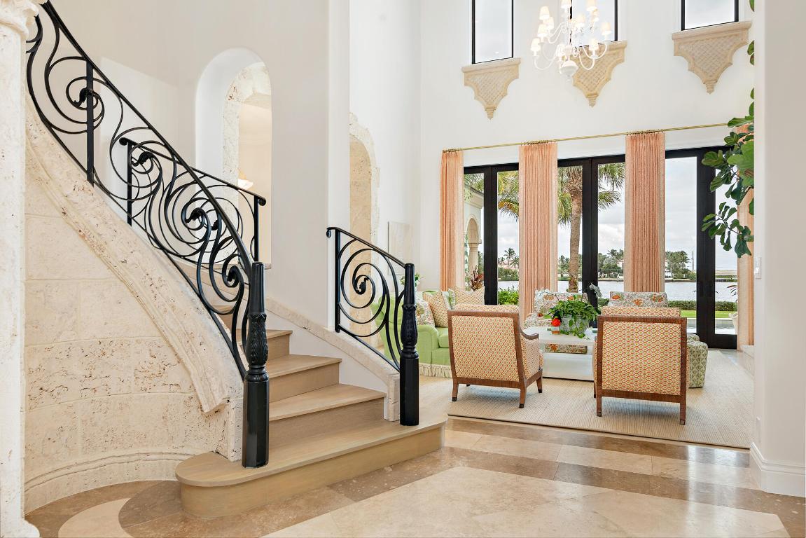 1520 Paslay Manalapan, FL 33462