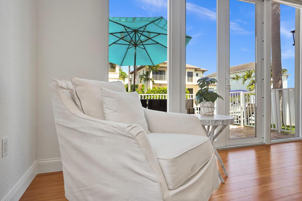 785 NE 71st Boca Raton, FL 33487