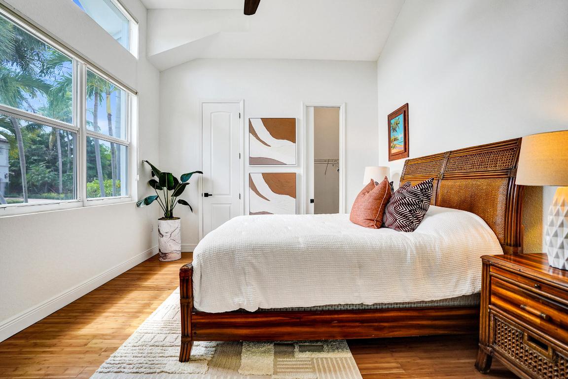 785 NE 71st Boca Raton, FL 33487