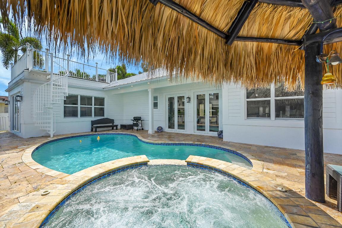 785 NE 71st Boca Raton, FL 33487