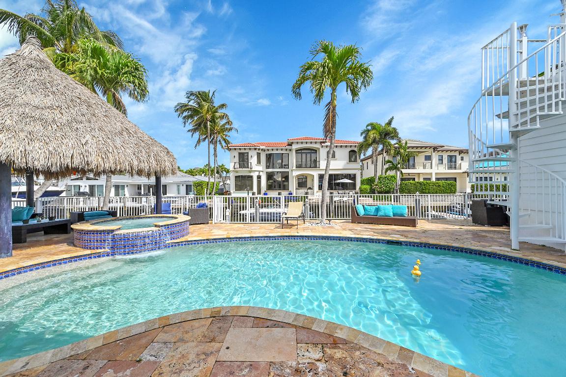 785 NE 71st Boca Raton, FL 33487