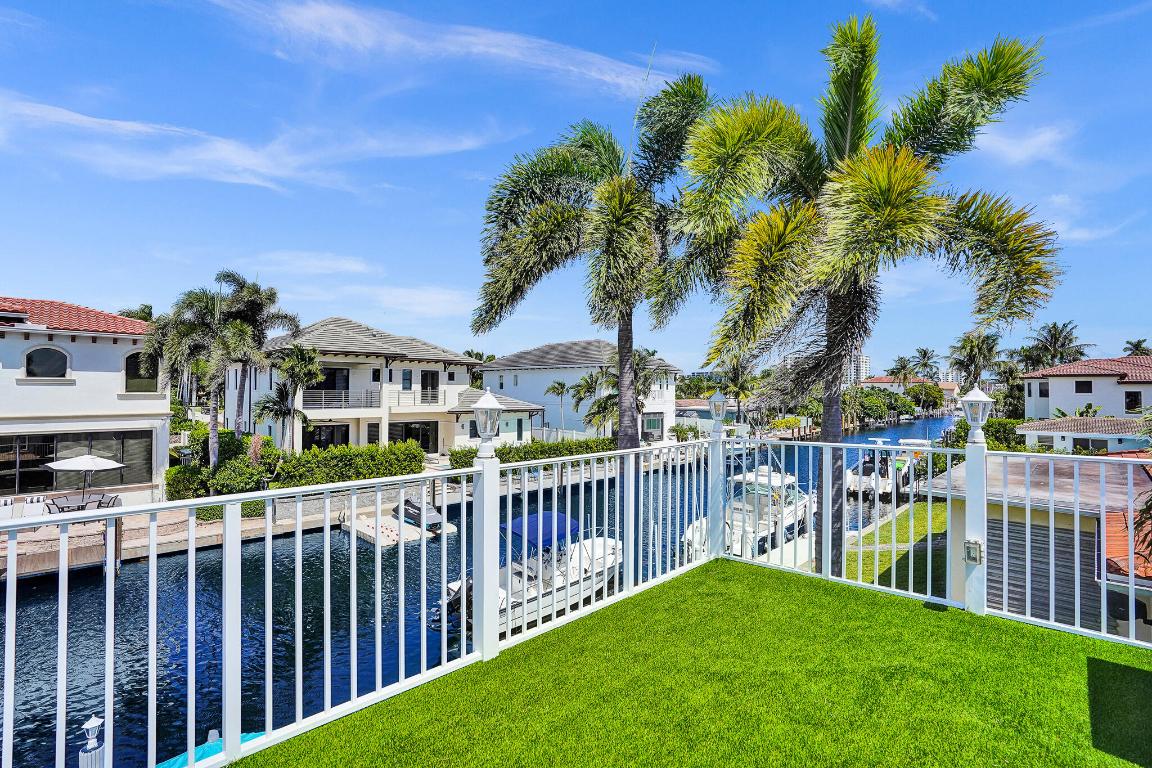 785 NE 71st Boca Raton, FL 33487