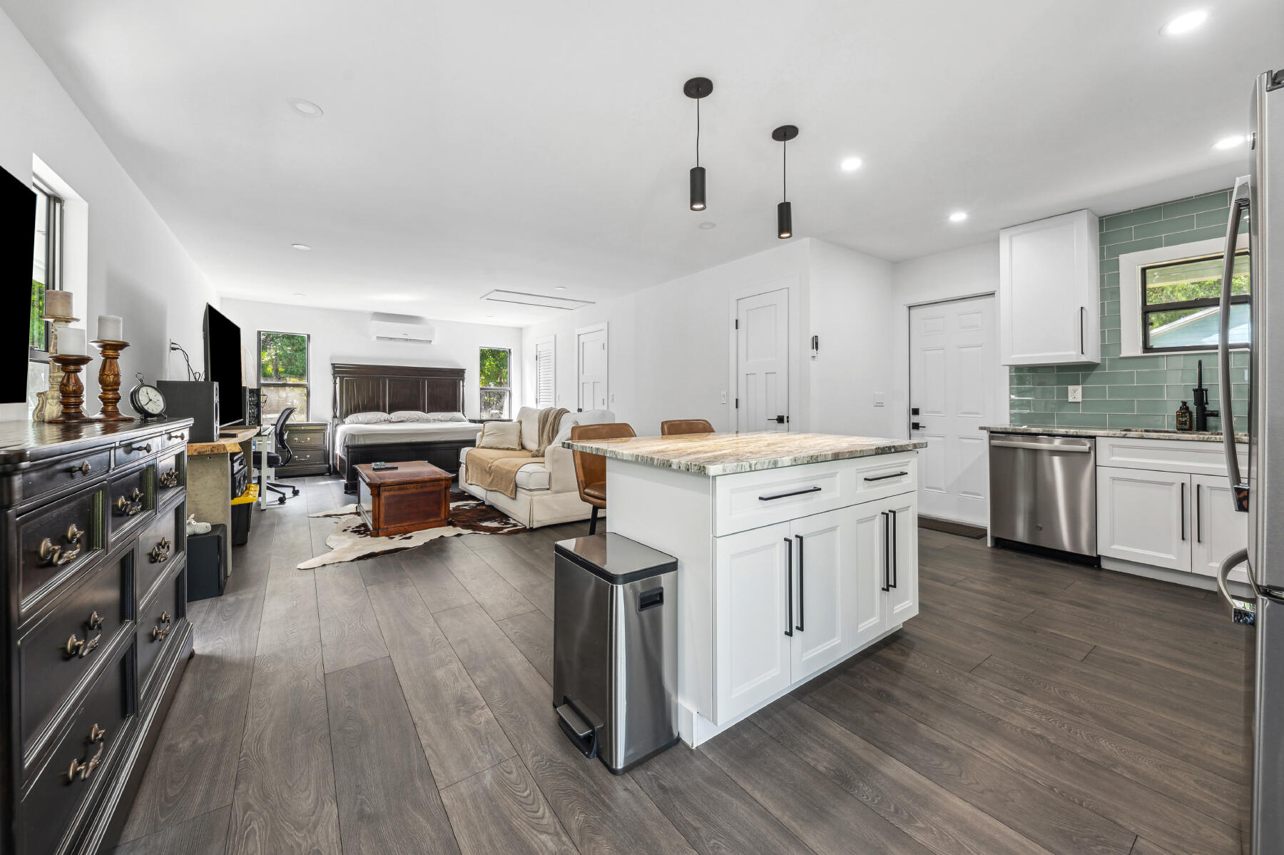 10908 SE Hobart Jupiter, FL 33469