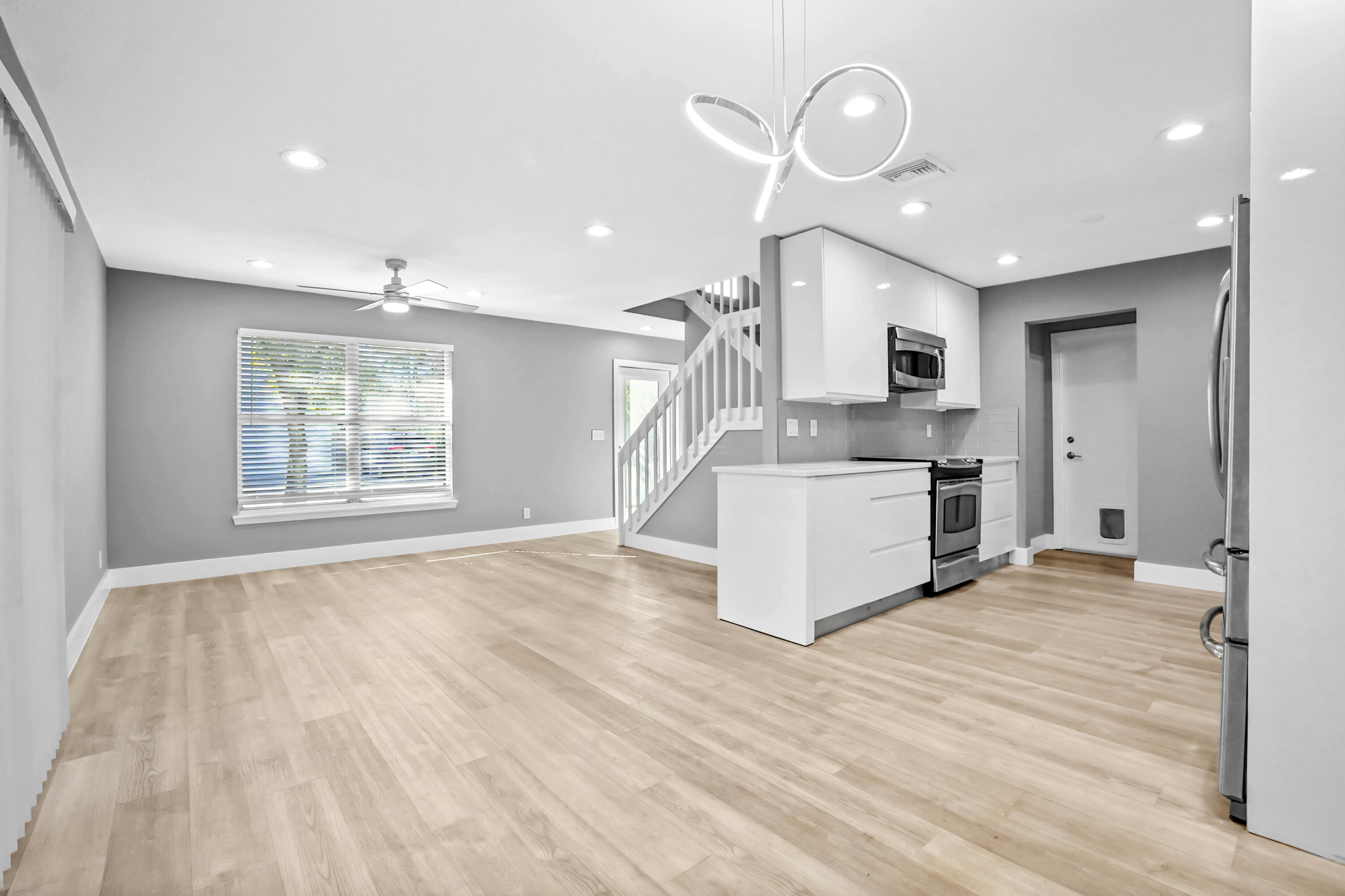 17376 Sentimental Journey Jupiter, FL 33458