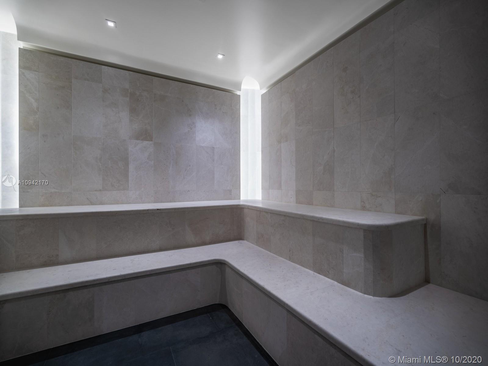 3581 E Glencoe #209 Coconut Grove, FL 33133