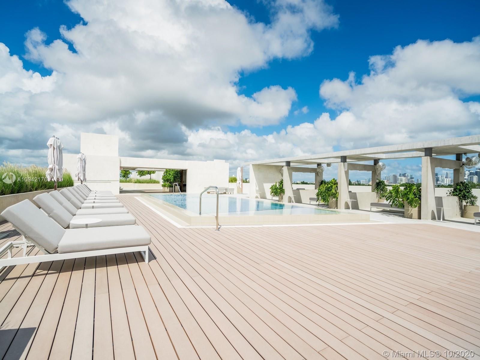 3581 E Glencoe #209 Coconut Grove, FL 33133