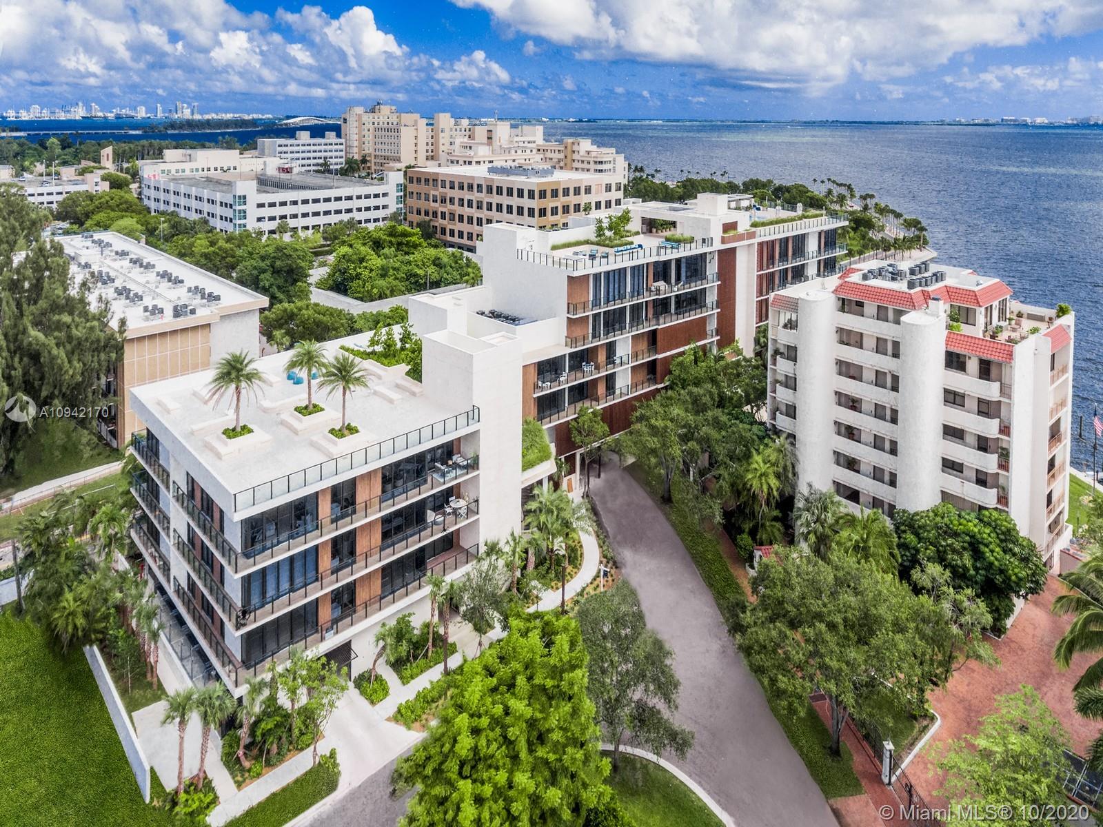 3581 E Glencoe #209 Coconut Grove, FL 33133