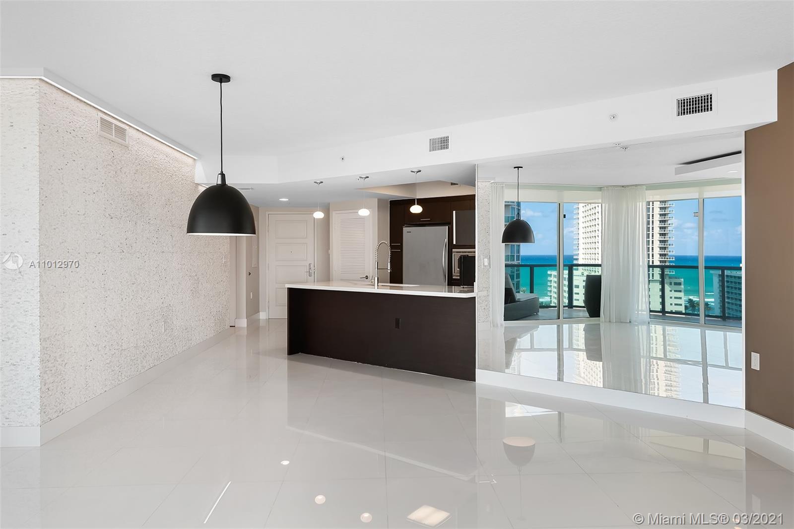 image St Tropez Sunny Isles11