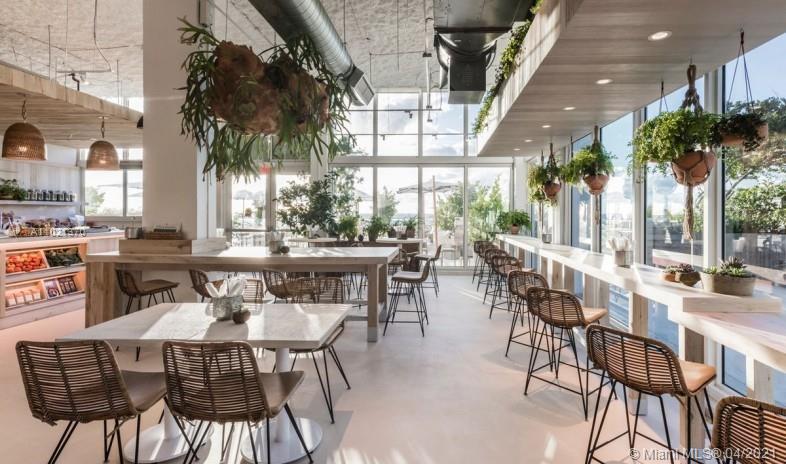 2301 Collins Ave #609 Miami Beach, FL 33139