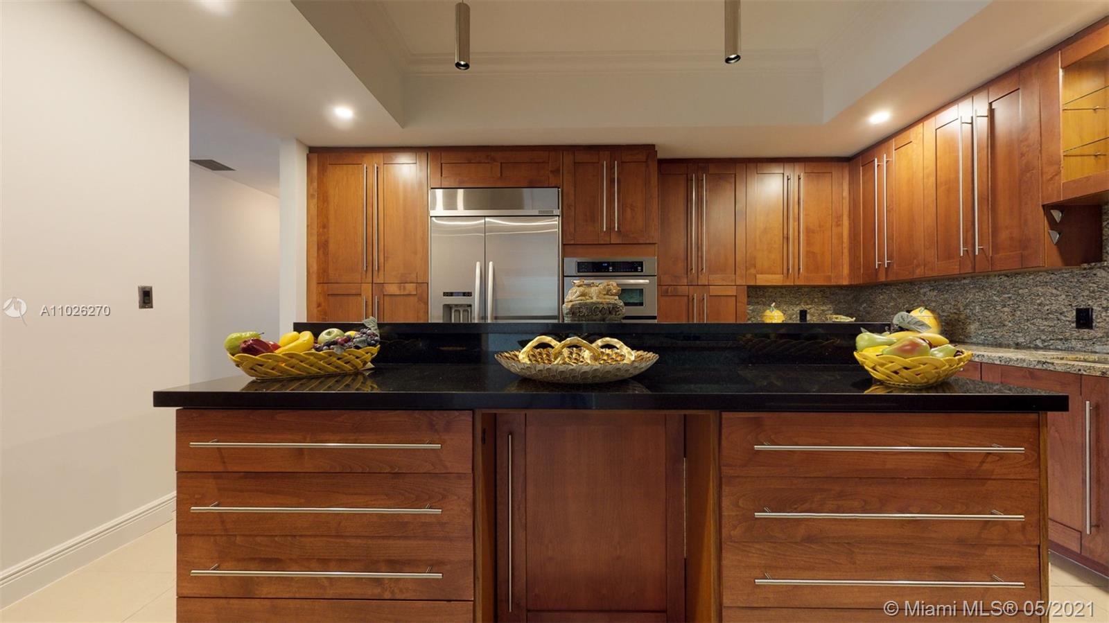 650 S Valencia Ave #402 Coral Gables, FL 33134