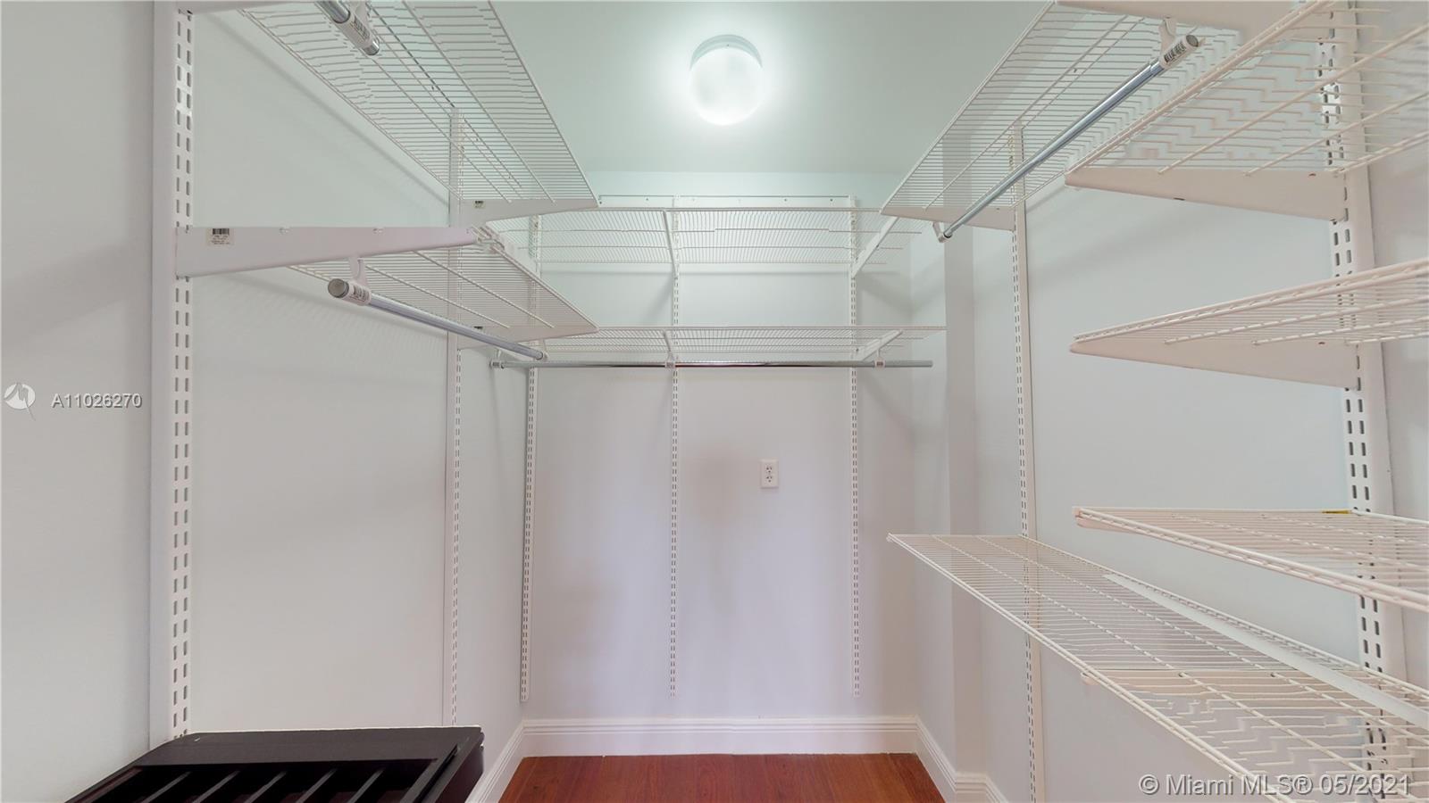 650 S Valencia Ave #402 Coral Gables, FL 33134