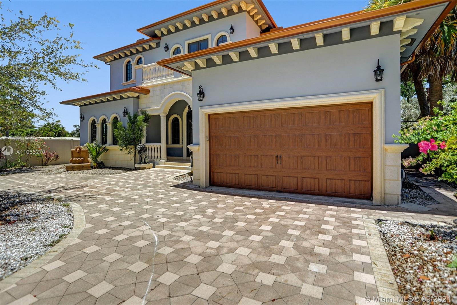 1 Sunset Ln