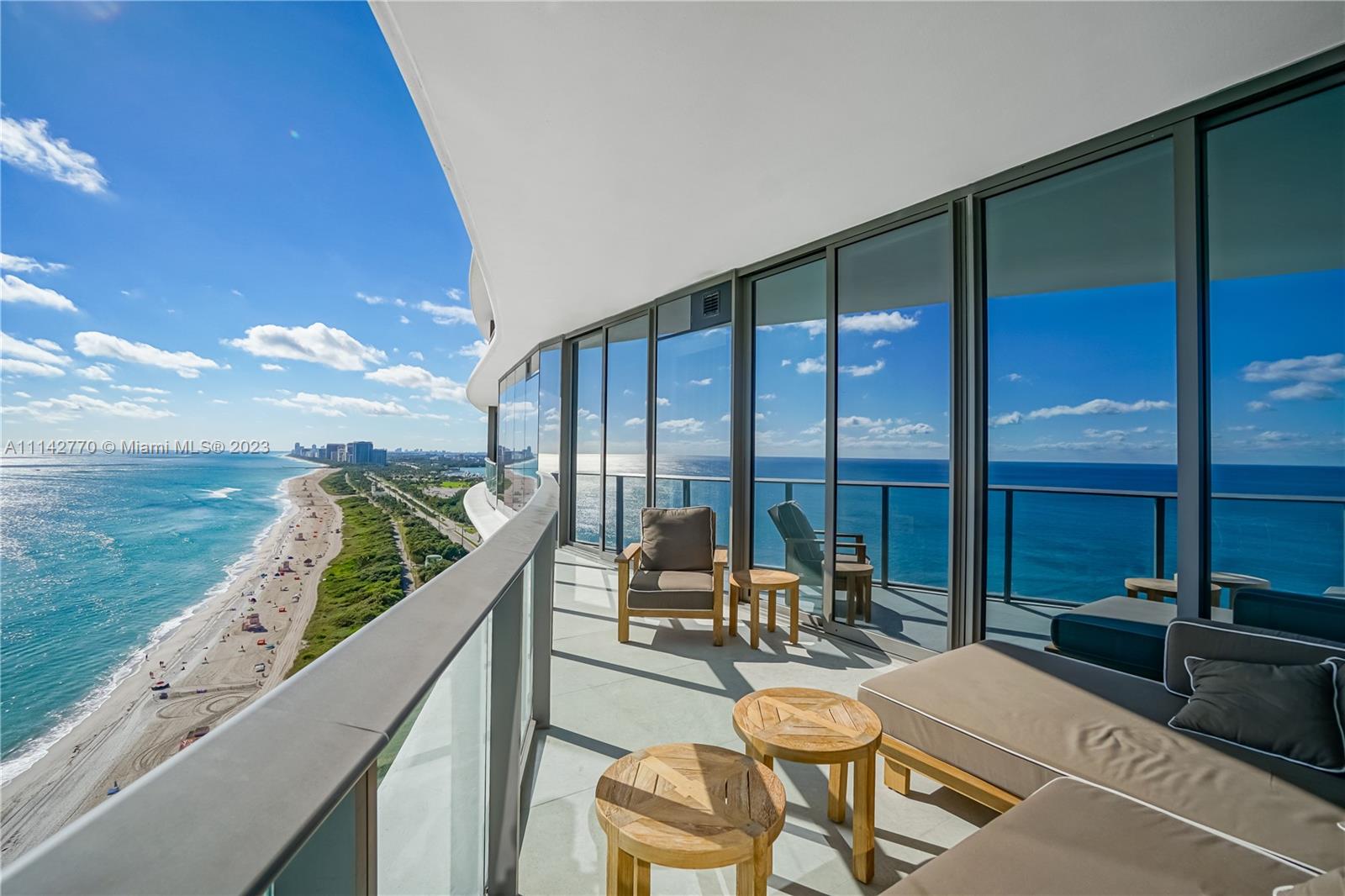15701 Collins Ave #2103