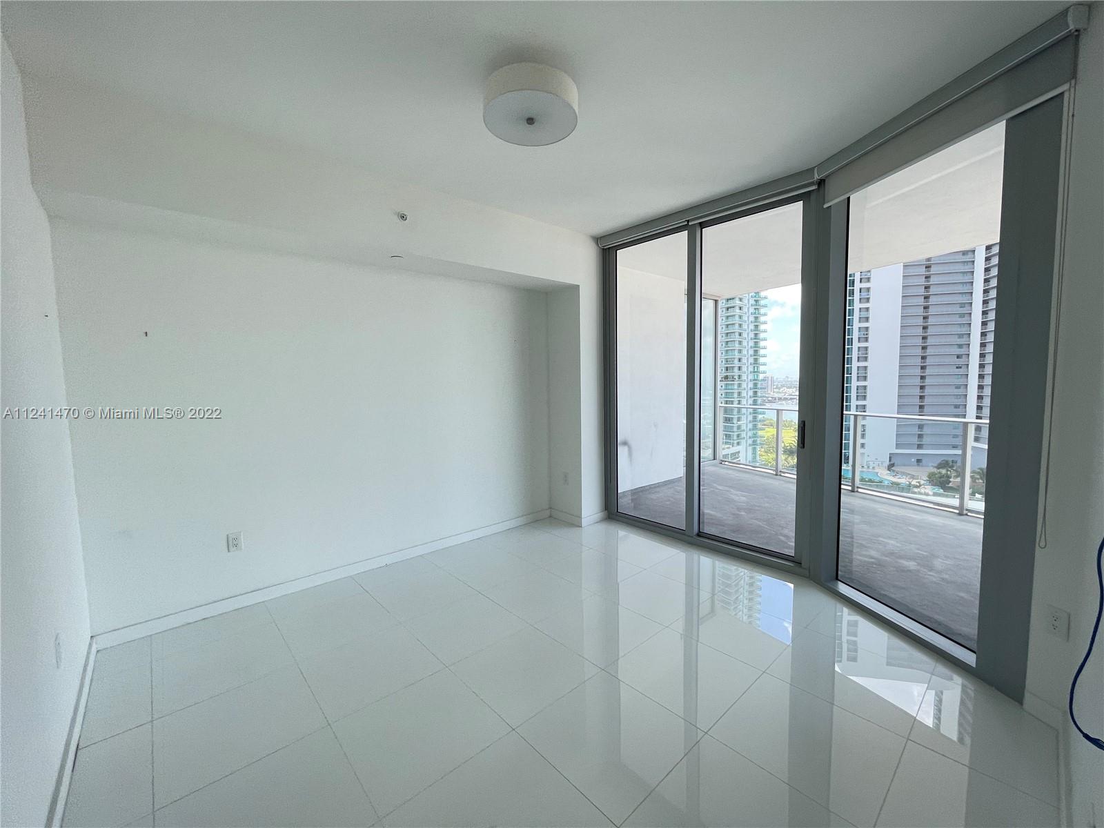 image Paramount Miami Worldcenter10