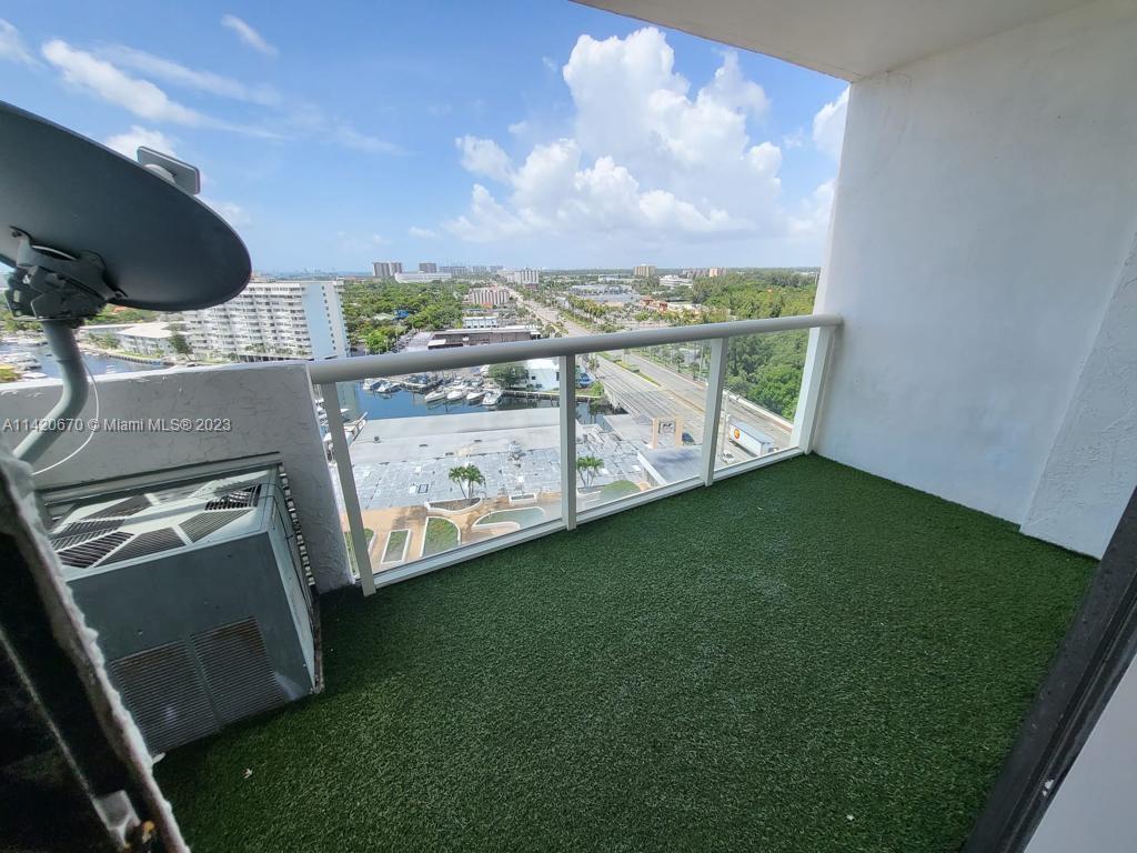 13499 Biscayne Blvd #1204,North Miami, FL 33181