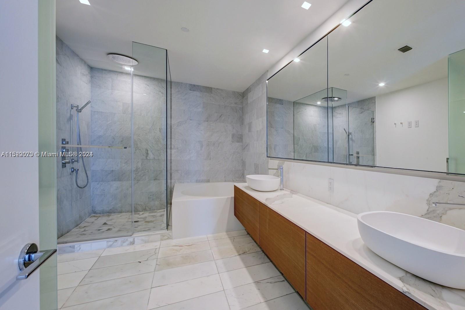 10203 Collins Ave #1402 Bal Harbour, FL 33154