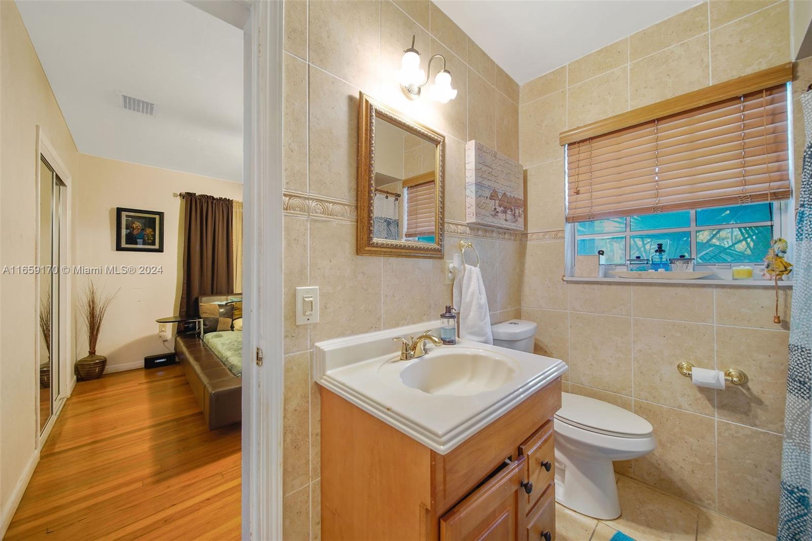 600 93rd St Surfside, FL 33154