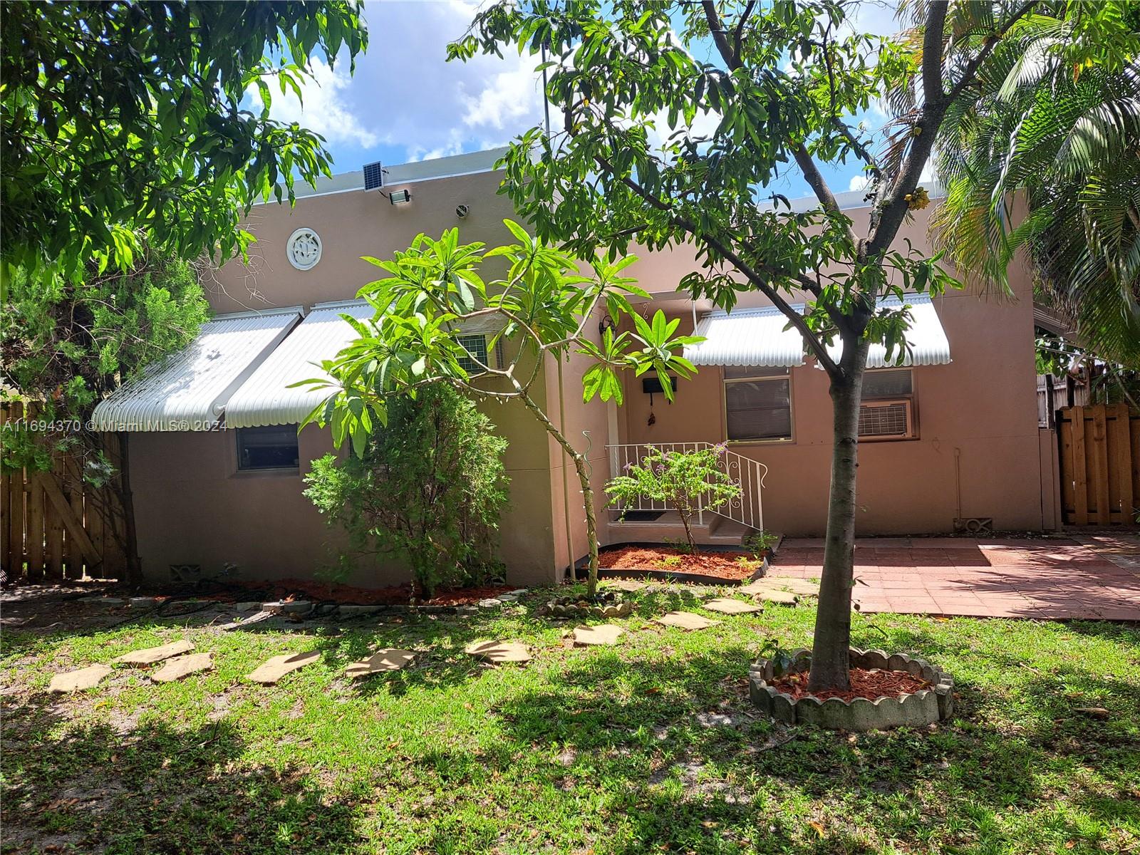 Duplex / Quad Plex / Triplex