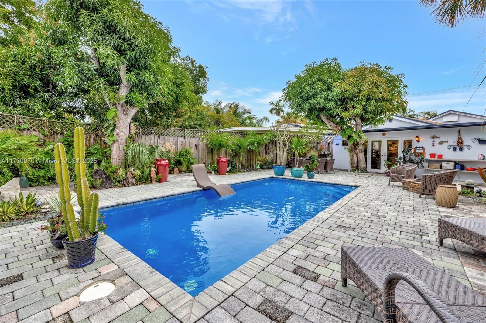 1401 NE 33rd St,Oakland Park, FL 33334